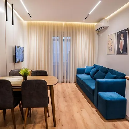 Apartmán 2br At Cafe Flora - Skanderbeg Square Area Tirana