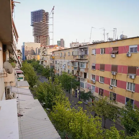 2br At Café Flora - Skanderbeg Square Area * Tirana